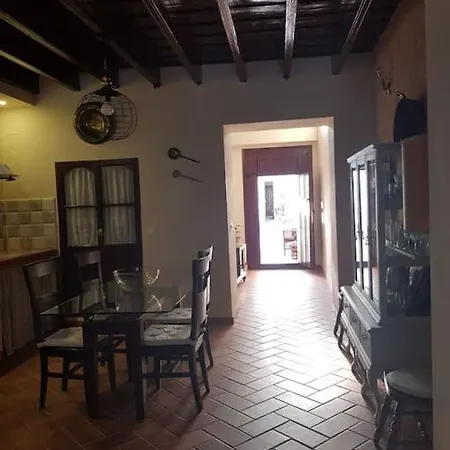Casa Del Estanco,