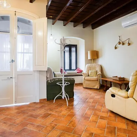 Casa Del Estanco,